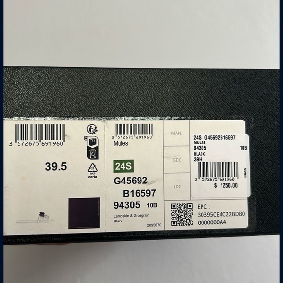 Chanel Sandals size 39.5 - Picture 2 of 10